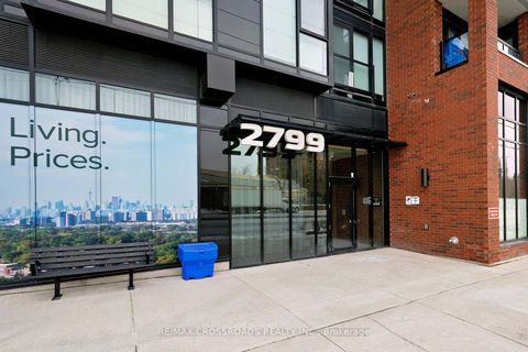Photo 2 at 628 - 2799 Kingston Road, Cliffcrest, Toronto