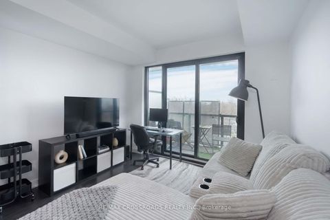 Photo 9 at 628 - 2799 Kingston Road, Cliffcrest, Toronto