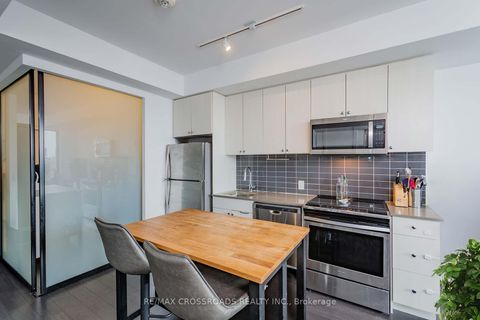 Photo 17 at 628 - 2799 Kingston Road, Cliffcrest, Toronto