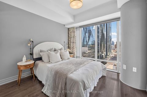 Photo 16 at 1605 - 8 The Esplanade, Waterfront Communities C8, Toronto