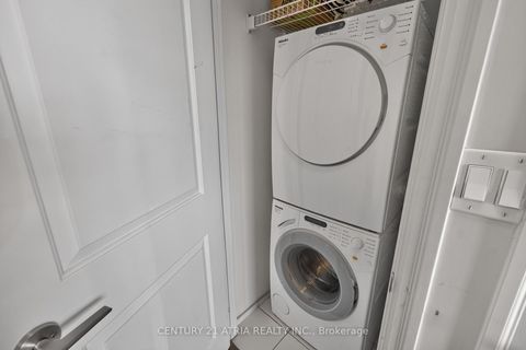 Photo 19 at 1605 - 8 The Esplanade, Waterfront Communities C8, Toronto