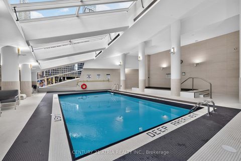 Photo 26 at 1605 - 8 The Esplanade, Waterfront Communities C8, Toronto