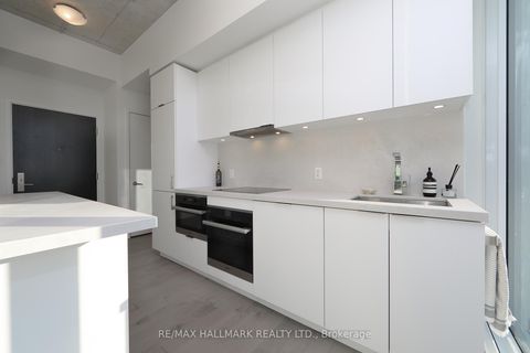 Photo 5 at 2604 - 158 Front Street E, Moss Park, Toronto