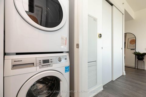 Photo 21 at 2805 - 185 Roehampton Avenue, Mount Pleasant West, Toronto