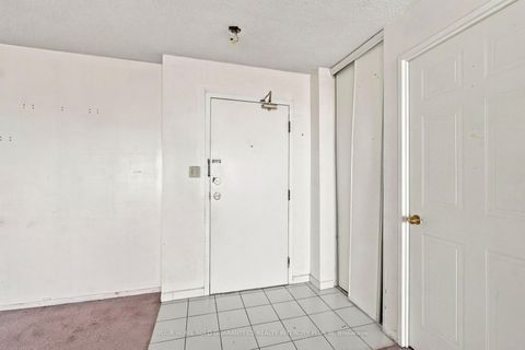 Photo 4 at 1913 - 80 Alton Towers Circle, Milliken, Toronto