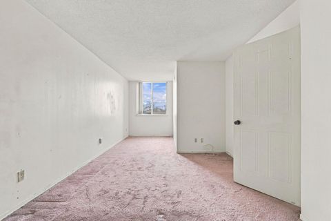 Photo 27 at 1913 - 80 Alton Towers Circle, Milliken, Toronto