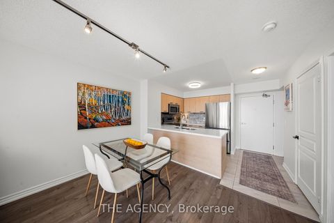 Photo 2 at 809 - 51 Harrison Garden Boulevard, Willowdale East, Toronto