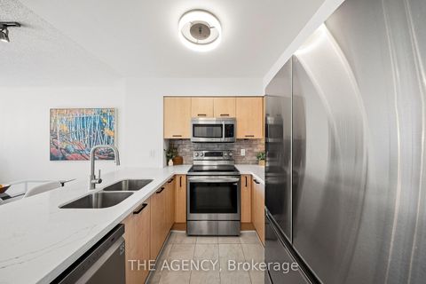Photo 4 at 809 - 51 Harrison Garden Boulevard, Willowdale East, Toronto