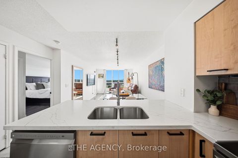 Photo 6 at 809 - 51 Harrison Garden Boulevard, Willowdale East, Toronto