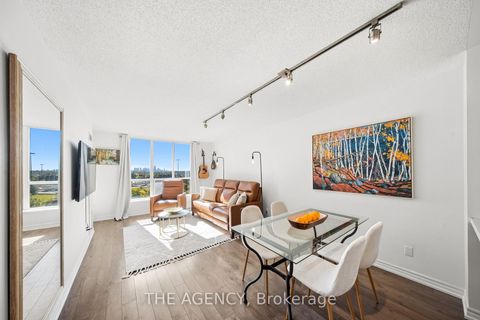 Photo 7 at 809 - 51 Harrison Garden Boulevard, Willowdale East, Toronto
