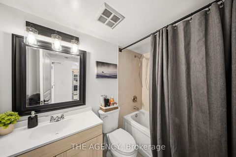 Photo 16 at 809 - 51 Harrison Garden Boulevard, Willowdale East, Toronto