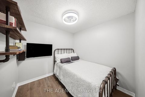 Photo 17 at 809 - 51 Harrison Garden Boulevard, Willowdale East, Toronto