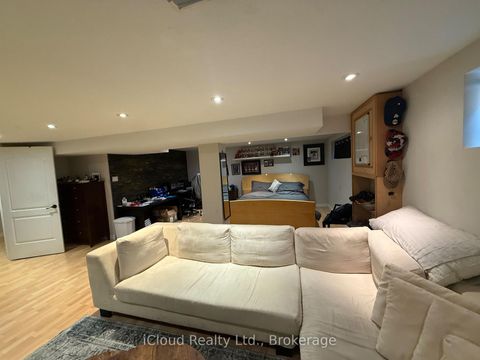Photo 28 at 75 Walwyn Avenue, Pelmo Park W4, Toronto