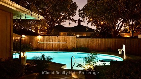Photo 33 at 75 Walwyn Avenue, Pelmo Park W4, Toronto