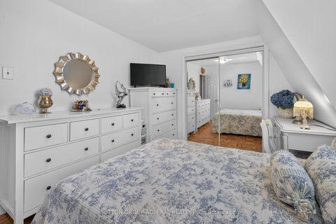 Photo 13 at 320 Weston Road, Junction Area, Toronto