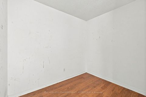 Photo 6 at 802 - 3650 Kingston Road, Scarborough Village, Toronto