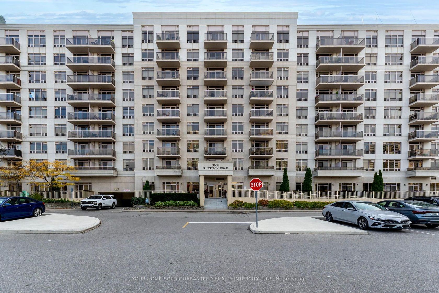 802 - 3650 Kingston Road, Scarborough Village, Toronto 