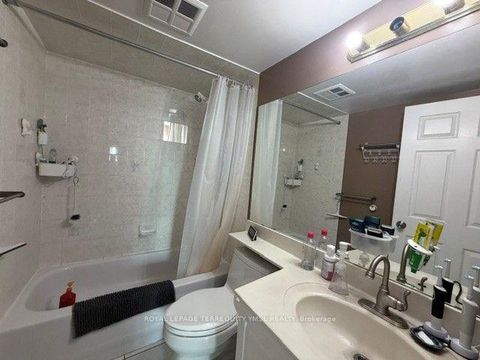 Photo 17 at 1809 - 23 Lorraine Drive, Willowdale West, Toronto