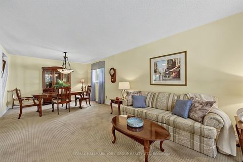 Photo 14 at 80 Fairway Drive, Aurora Highlands, Aurora
