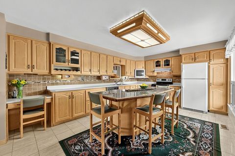 Photo 17 at 80 Fairway Drive, Aurora Highlands, Aurora