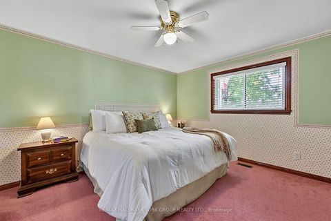 Photo 30 at 80 Fairway Drive, Aurora Highlands, Aurora