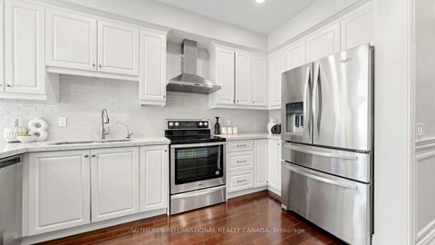 Photo 14 at 11 - 260 Russell Hill Road, Casa Loma, Toronto