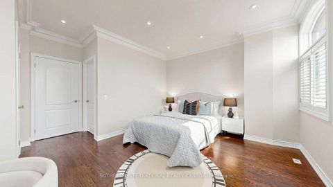 Photo 33 at 11 - 260 Russell Hill Road, Casa Loma, Toronto