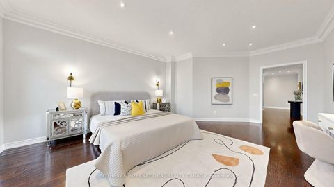 Photo 39 at 11 - 260 Russell Hill Road, Casa Loma, Toronto