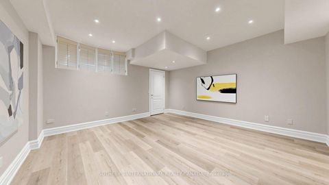 Photo 43 at 11 - 260 Russell Hill Road, Casa Loma, Toronto
