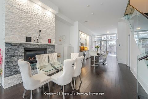 Photo 3 at TH05 - 101 Erskine Avenue, Mount Pleasant West, Toronto