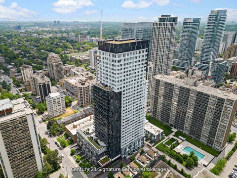 Photo 37 at TH05 - 101 Erskine Avenue, Mount Pleasant West, Toronto
