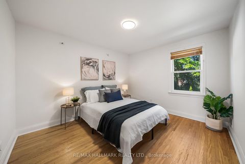Photo 13 at 50 Connaught Avenue, Newtonbrook West, Toronto