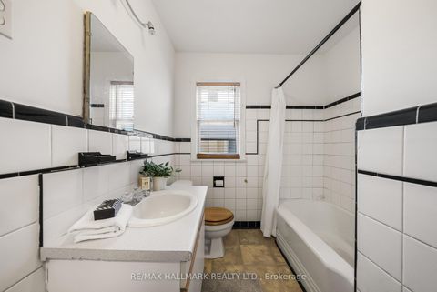 Photo 16 at 50 Connaught Avenue, Newtonbrook West, Toronto