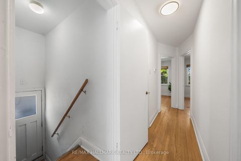 Photo 17 at 50 Connaught Avenue, Newtonbrook West, Toronto