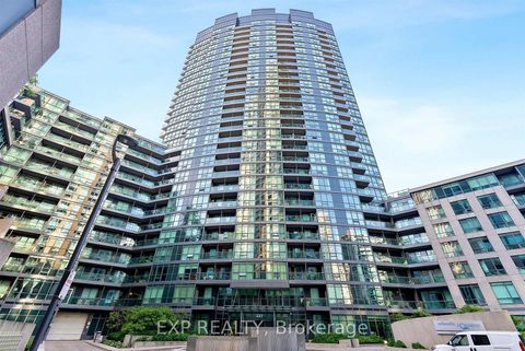 Photo 2 at 623 - 231 Fort York Boulevard, Niagara, Toronto