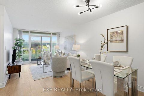 Photo 9 at 623 - 231 Fort York Boulevard, Niagara, Toronto