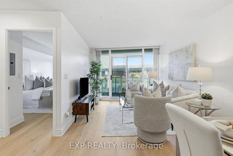 Photo 12 at 623 - 231 Fort York Boulevard, Niagara, Toronto