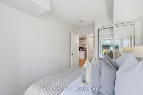 Photo 23 at 623 - 231 Fort York Boulevard, Niagara, Toronto
