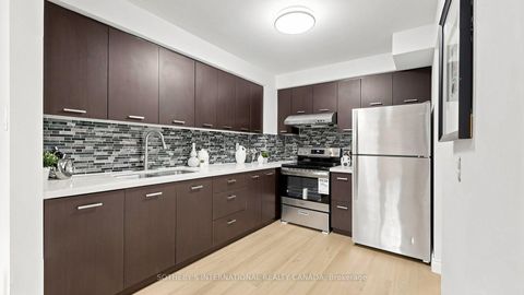 Photo 6 at 26 - 24 Fundy Bay Boulevard, Steeles, Toronto