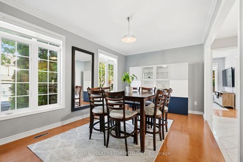 Photo 4 at 311 Maria Antonia Road, Vellore Village, Vaughan