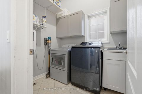 Photo 17 at 311 Maria Antonia Road, Vellore Village, Vaughan