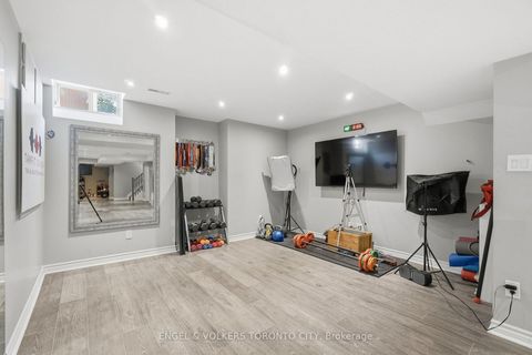 Photo 33 at 311 Maria Antonia Road, Vellore Village, Vaughan