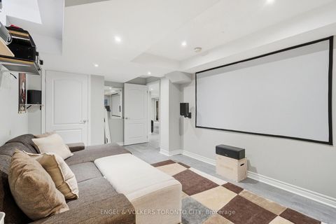 Photo 35 at 311 Maria Antonia Road, Vellore Village, Vaughan
