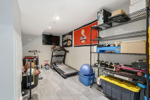 Photo 37 at 311 Maria Antonia Road, Vellore Village, Vaughan