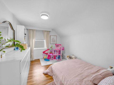 Photo 24 at 36 Jodphur Avenue, Pelmo Park W5, Toronto