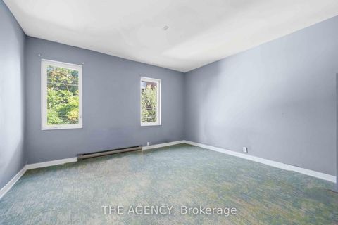 Photo 9 at 87 Niagara Street, Niagara, Toronto