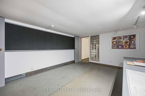 Photo 16 at 87 Niagara Street, Niagara, Toronto