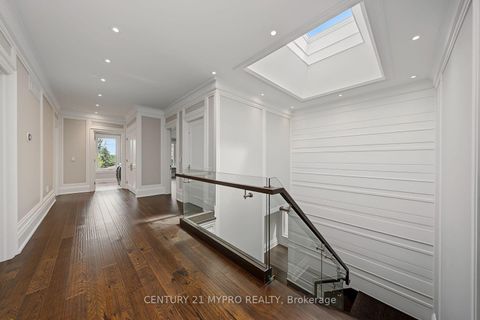 Photo 20 at 5 Glenelia Avenue, Newtonbrook East, Toronto