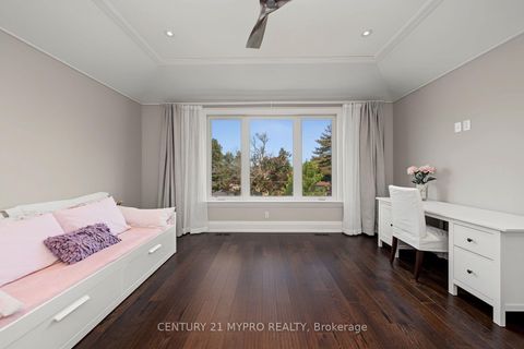 Photo 30 at 5 Glenelia Avenue, Newtonbrook East, Toronto