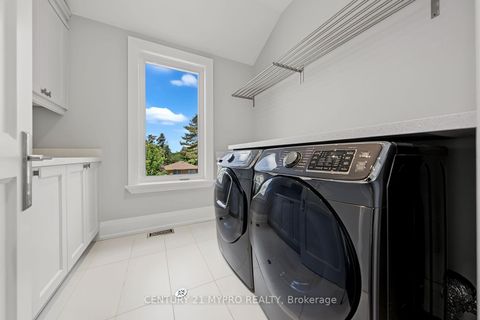 Photo 32 at 5 Glenelia Avenue, Newtonbrook East, Toronto